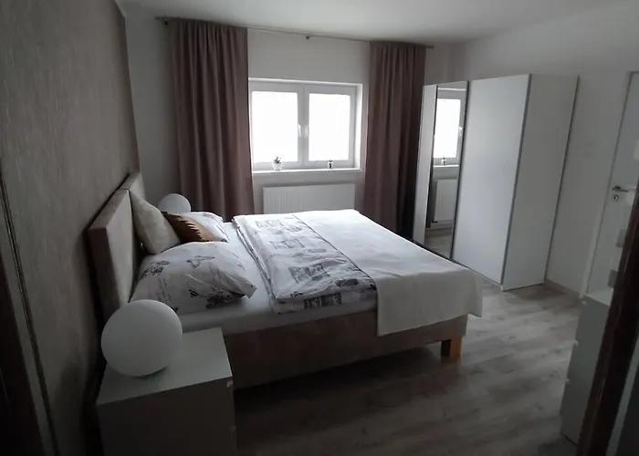 Daire Prijemne V Plne Vybavenom Rodinnom Dome Trnava